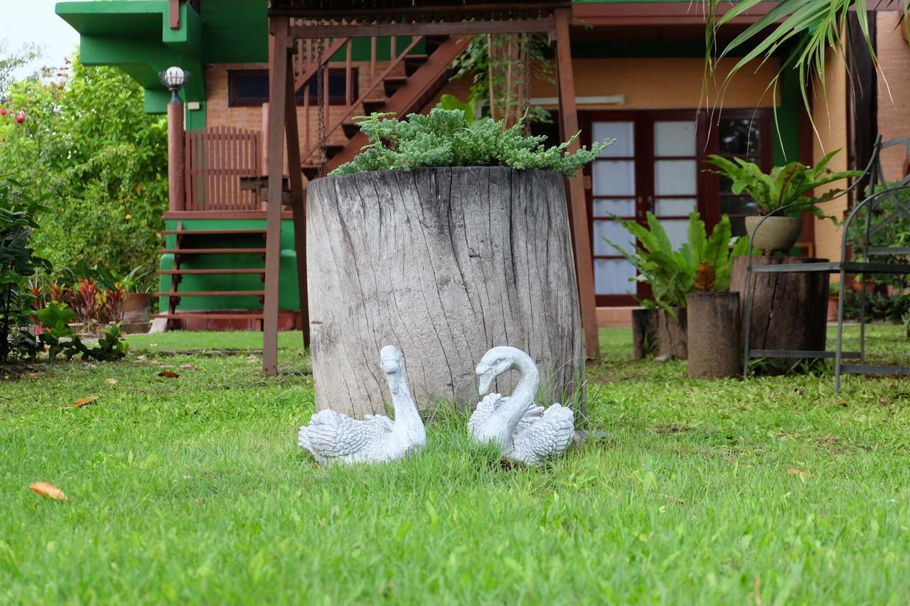 Ruen Khaoyai Hotel Pakchong Bagian luar foto