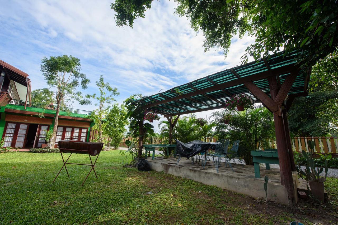 Ruen Khaoyai Hotel Pakchong Bagian luar foto