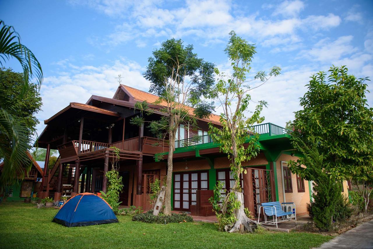 Ruen Khaoyai Hotel Pakchong Bagian luar foto