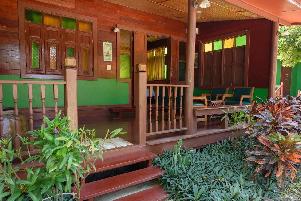 Ruen Khaoyai Hotel Pakchong Bagian luar foto